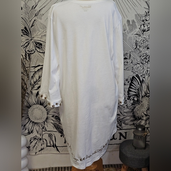 Like New Faceplant Dreams 100% Cotton 'Sleeps With Dogs' Night Shirt OSFM - Picture 7 of 10